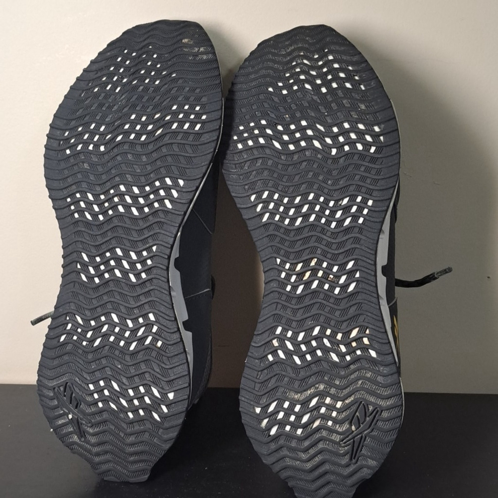 Reebok Zig Dynamica Running Shoes Big Kids 5.5 or Women's 7.5 24cm - Picture 14 of 17